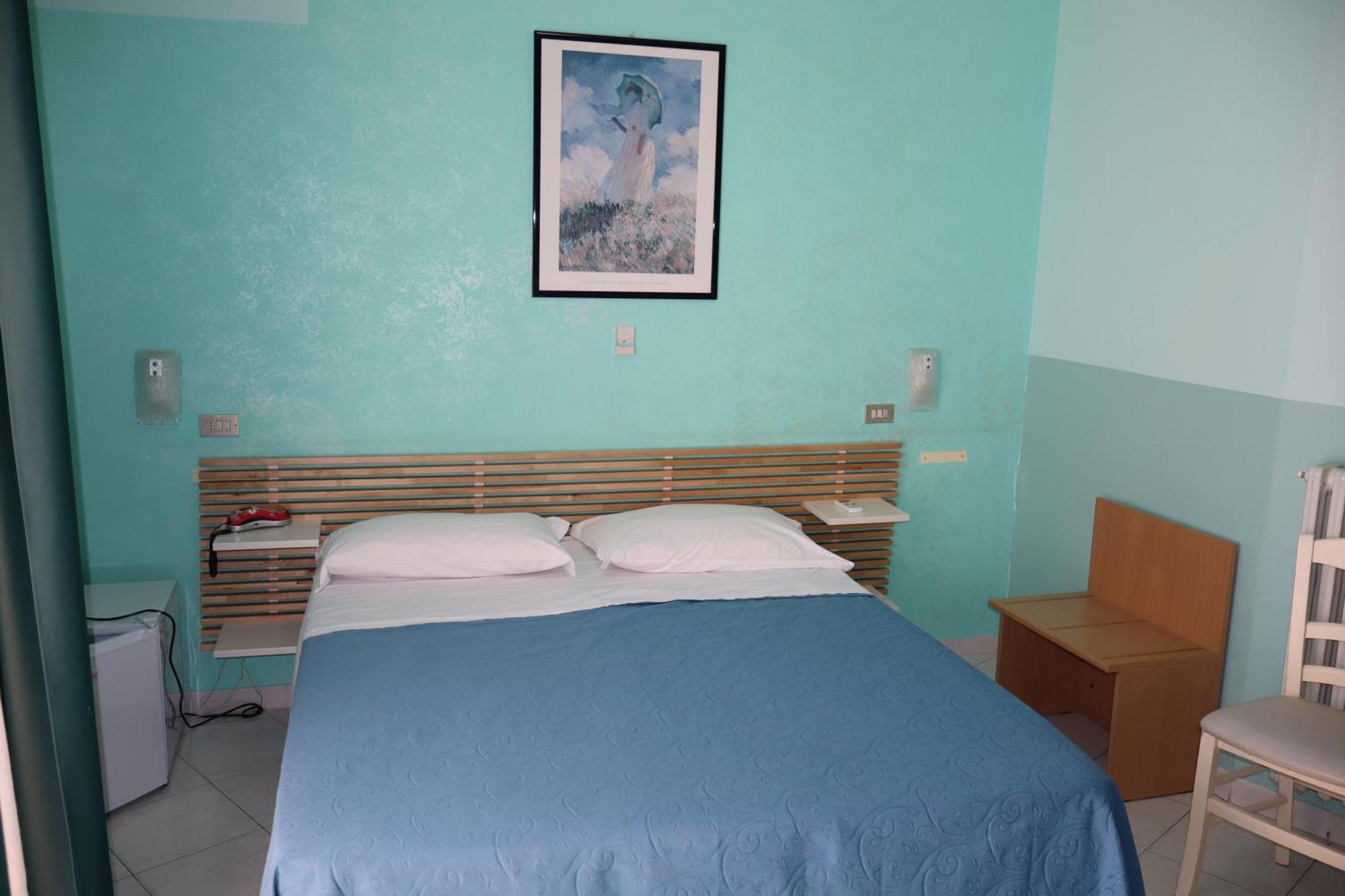 Hotel Albatros Roseto Degli Abruzzi Extérieur photo