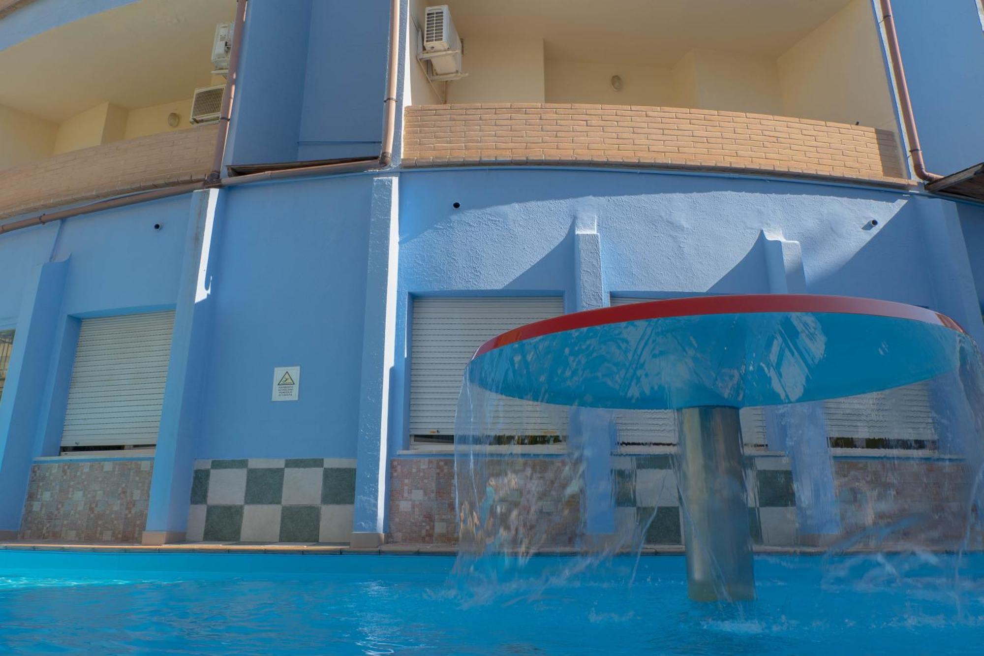 Hotel Albatros Roseto Degli Abruzzi Extérieur photo