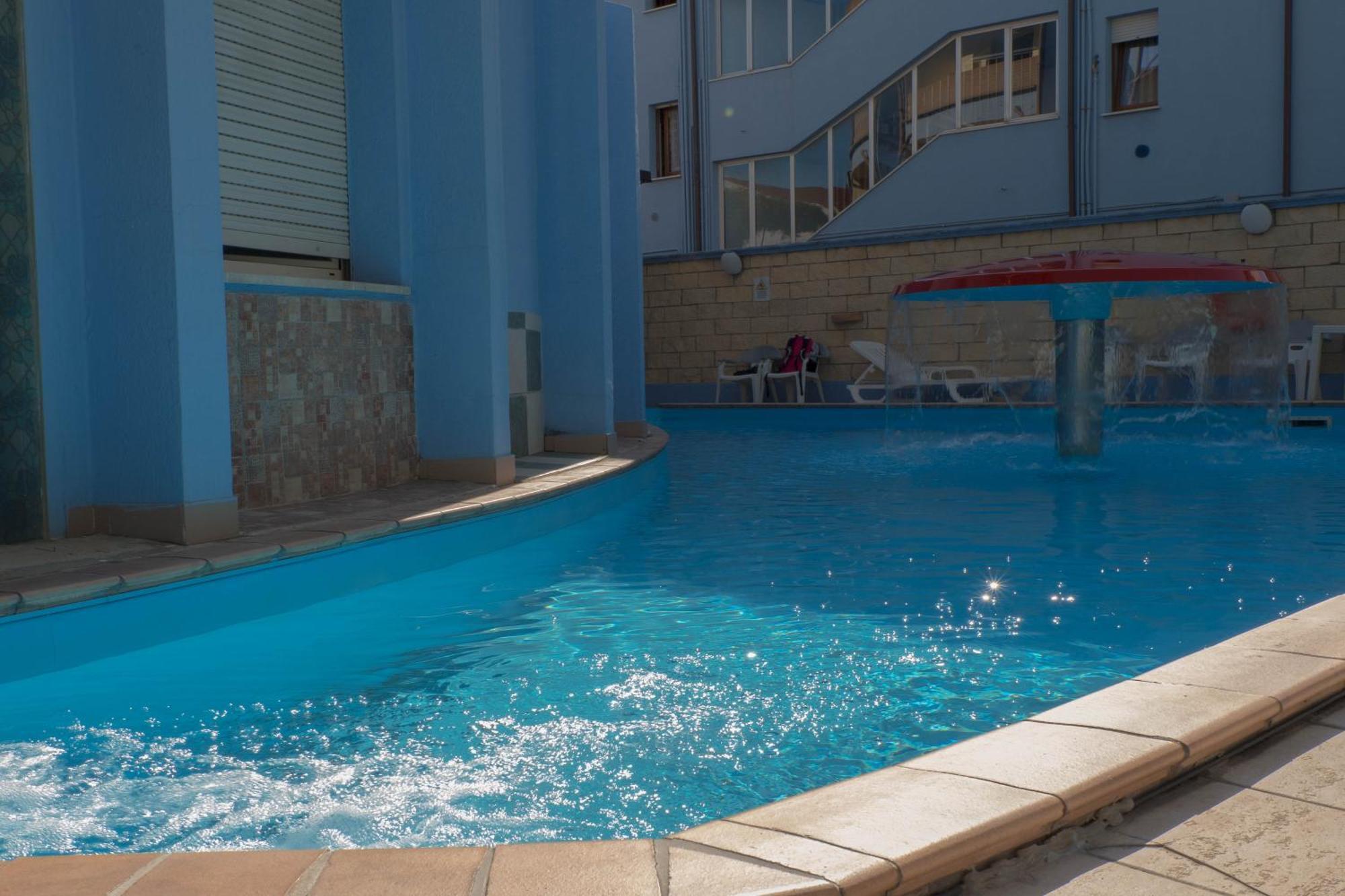 Hotel Albatros Roseto Degli Abruzzi Extérieur photo